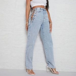 COPY - Jeans with chains on the side